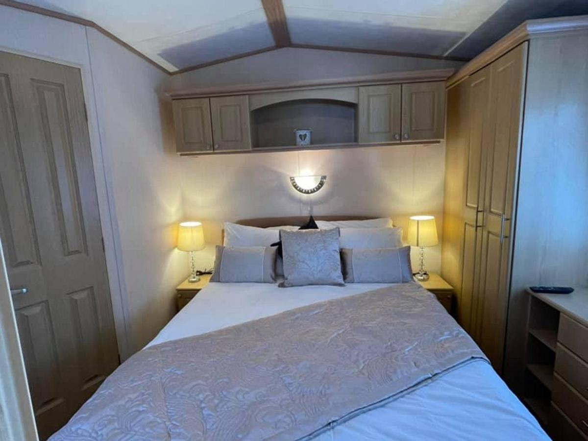 Mudeford Beach Lodge Εξωτερικό φωτογραφία