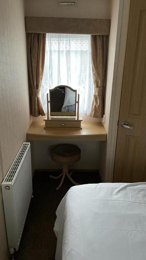 Mudeford Beach Lodge Εξωτερικό φωτογραφία