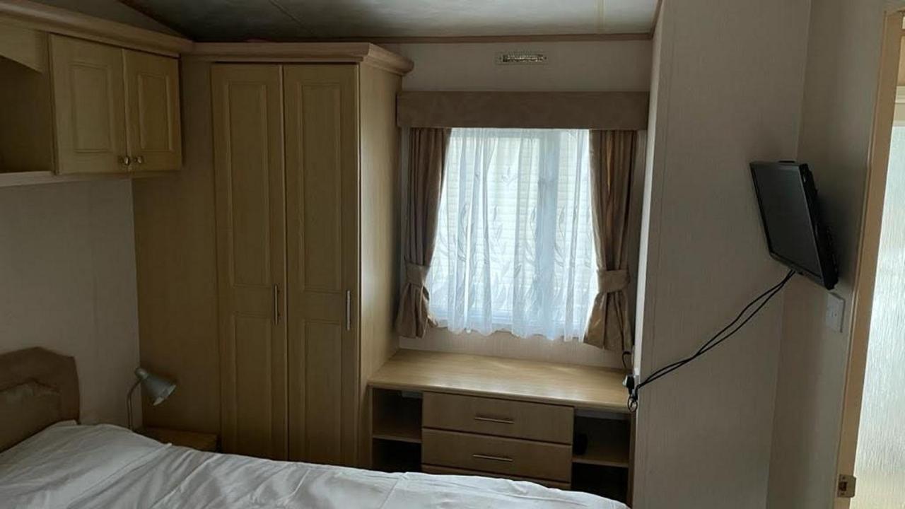 Mudeford Beach Lodge Εξωτερικό φωτογραφία